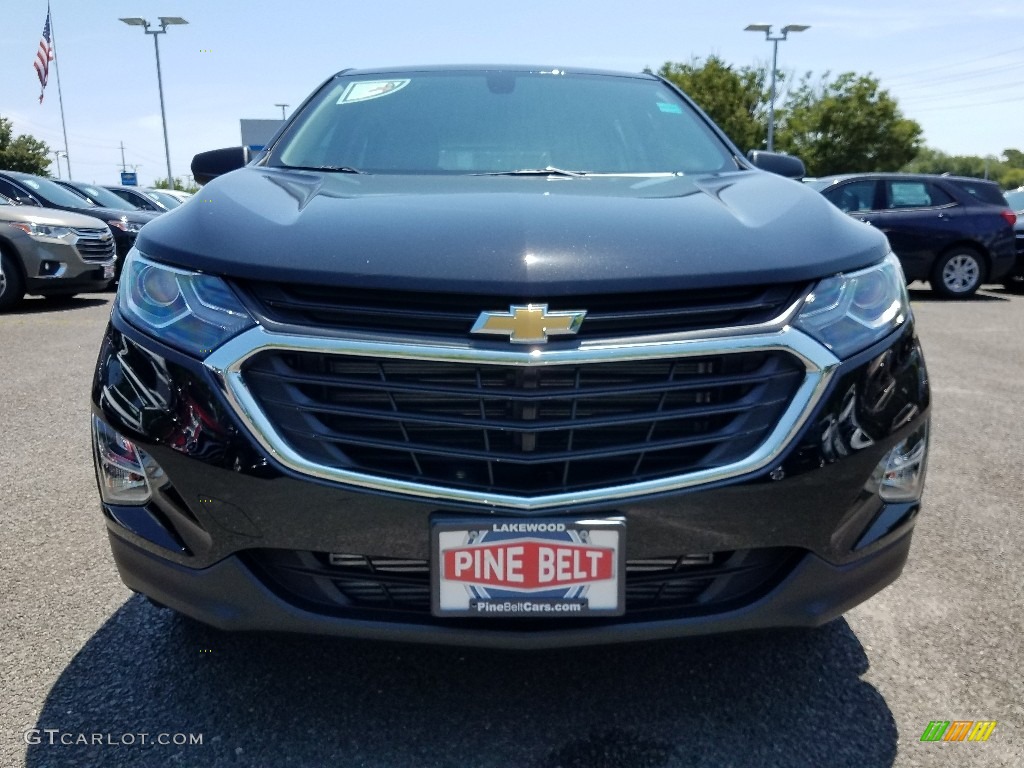 2019 Equinox LS AWD - Mosaic Black Metallic / Medium Ash Gray photo #2