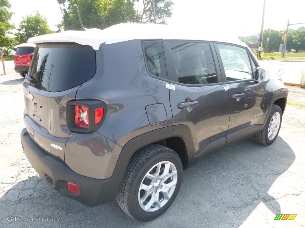 2018 Renegade Latitude 4x4 - Granite Crystal Metallic / Black photo #5