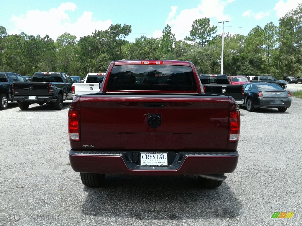 2018 1500 Express Crew Cab - Delmonico Red Pearl / Black/Diesel Gray photo #4