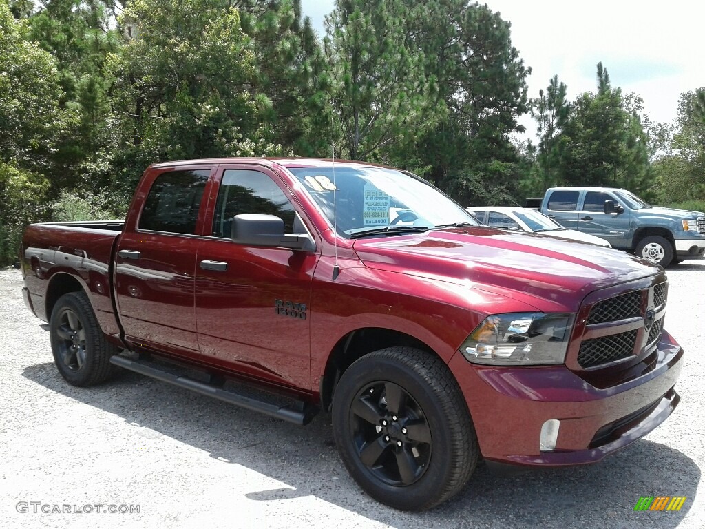 2018 1500 Express Crew Cab - Delmonico Red Pearl / Black/Diesel Gray photo #7