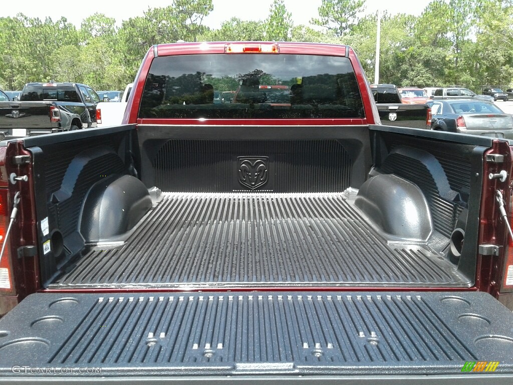 2018 1500 Express Crew Cab - Delmonico Red Pearl / Black/Diesel Gray photo #19