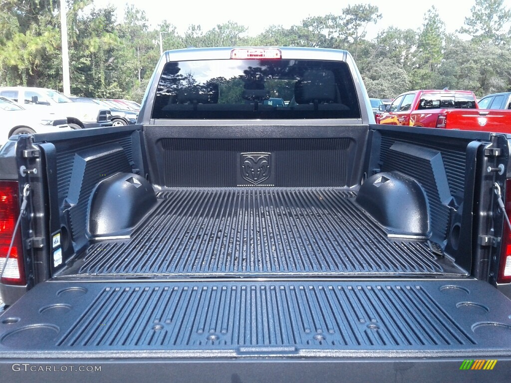 2018 1500 Express Quad Cab - Granite Crystal Metallic / Black/Diesel Gray photo #19