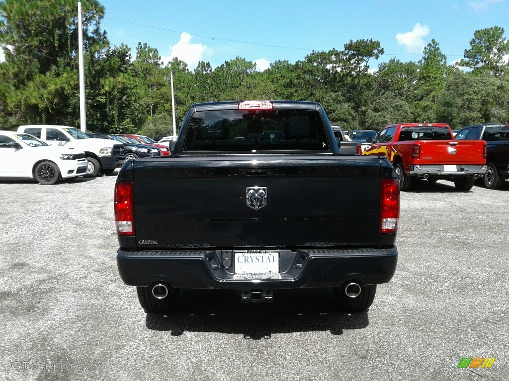 2018 1500 Express Quad Cab - Brilliant Black Crystal Pearl / Black/Diesel Gray photo #4