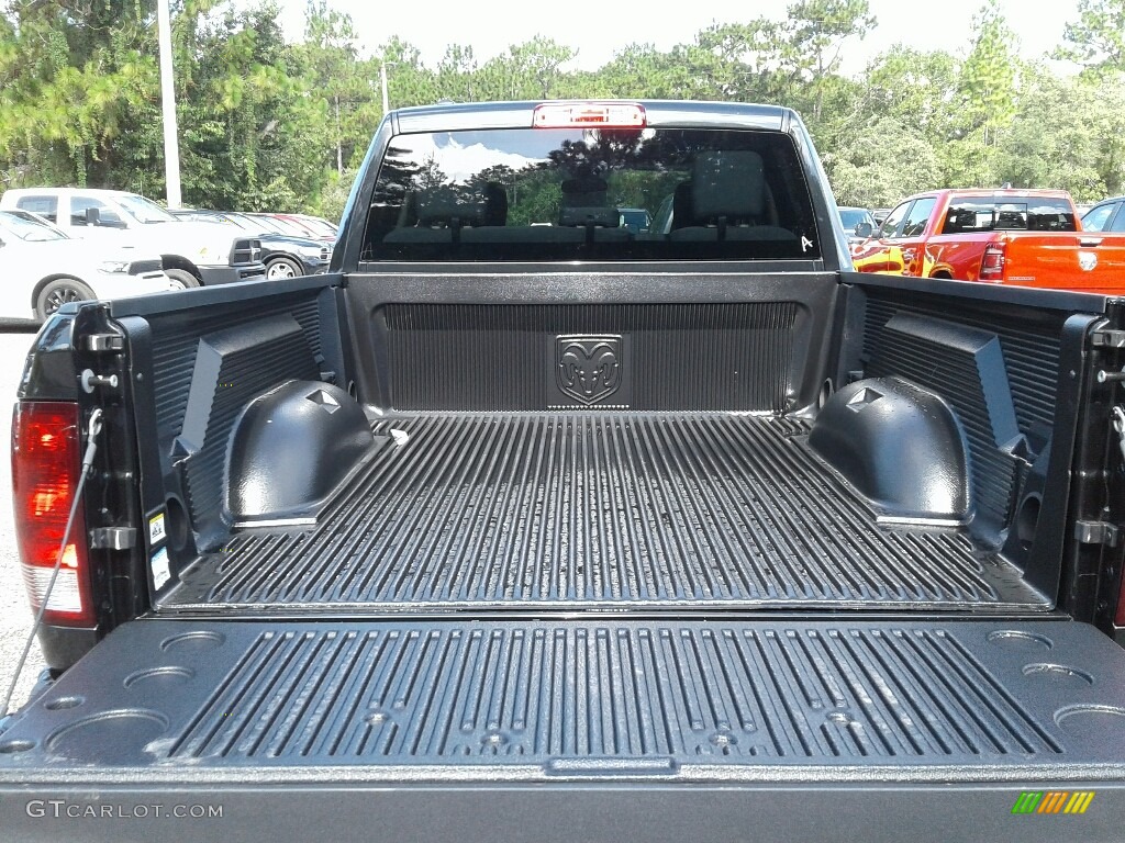2018 1500 Express Quad Cab - Brilliant Black Crystal Pearl / Black/Diesel Gray photo #19