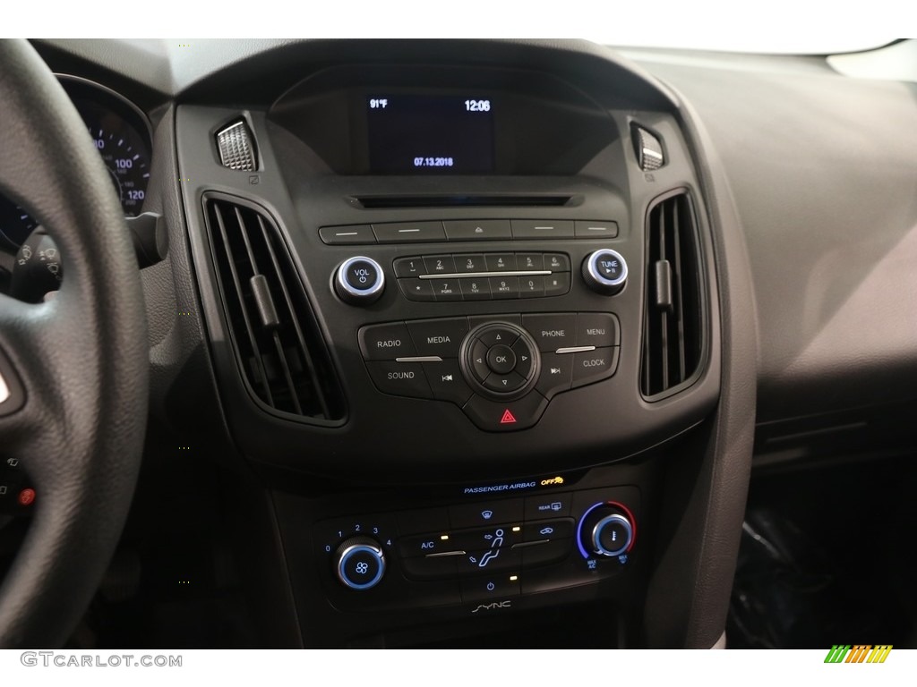 2015 Focus SE Sedan - Tectonic Metallic / Charcoal Black photo #8