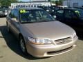 Naples Gold Metallic - Accord SE Sedan Photo No. 6