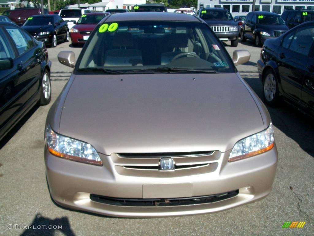 2000 Accord SE Sedan - Naples Gold Metallic / Ivory photo #7