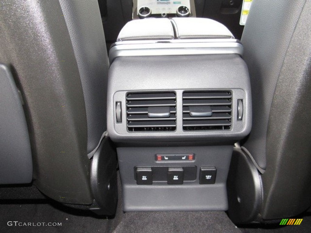 2018 Range Rover Velar R Dynamic SE - Fuji White / Ebony photo #16