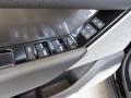 Narvik Black - Range Rover Velar S Photo No. 25