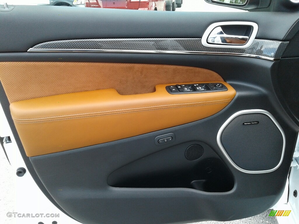 2018 Jeep Grand Cherokee Trackhawk 4x4 Black/Sepia Door Panel Photo #128293411