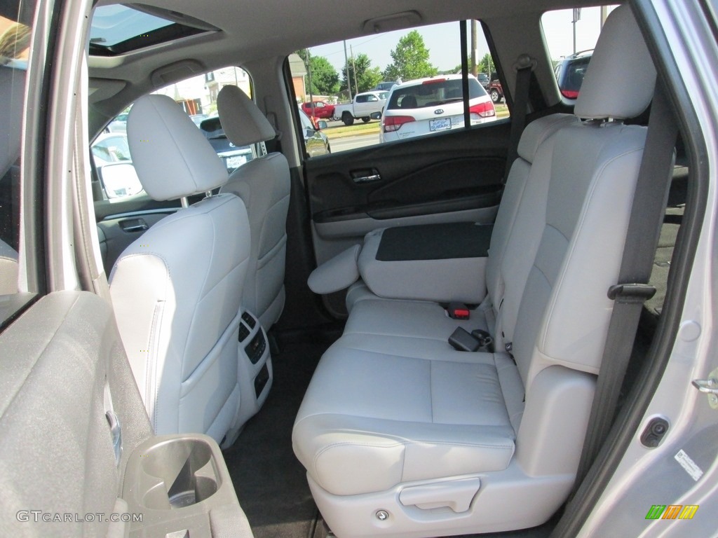 2016 Pilot EX-L AWD - Lunar Silver Metallic / Gray photo #22