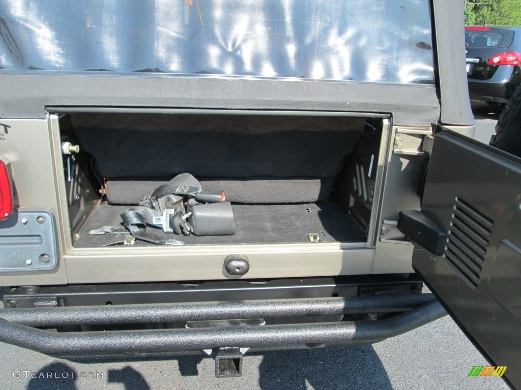 2004 Wrangler X 4x4 - Bright Silver Metallic / Dark Slate Gray photo #14