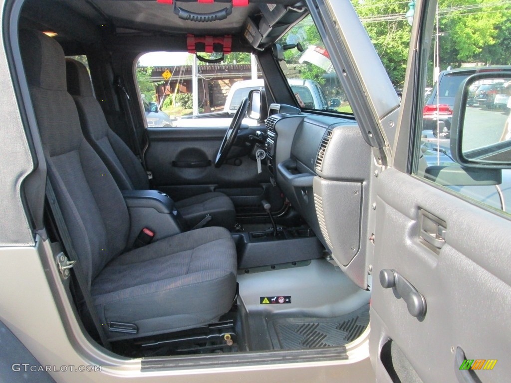2004 Wrangler X 4x4 - Bright Silver Metallic / Dark Slate Gray photo #16