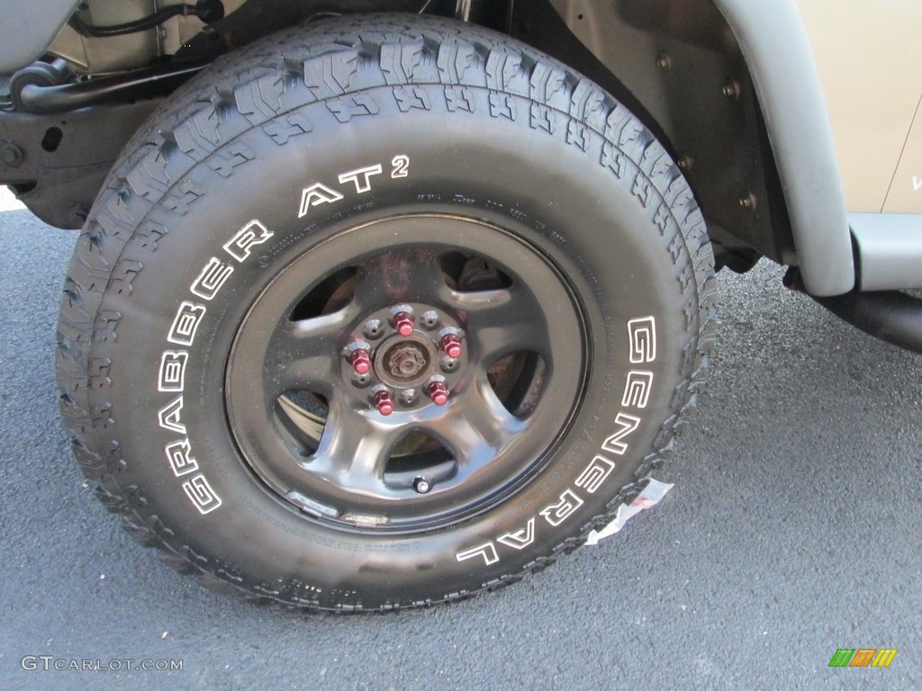 2004 Wrangler X 4x4 - Bright Silver Metallic / Dark Slate Gray photo #17