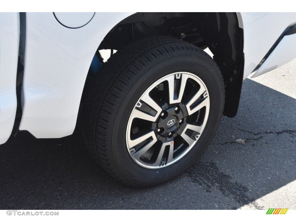 2018 Tundra SR5 CrewMax 4x4 - Super White / Graphite photo #33