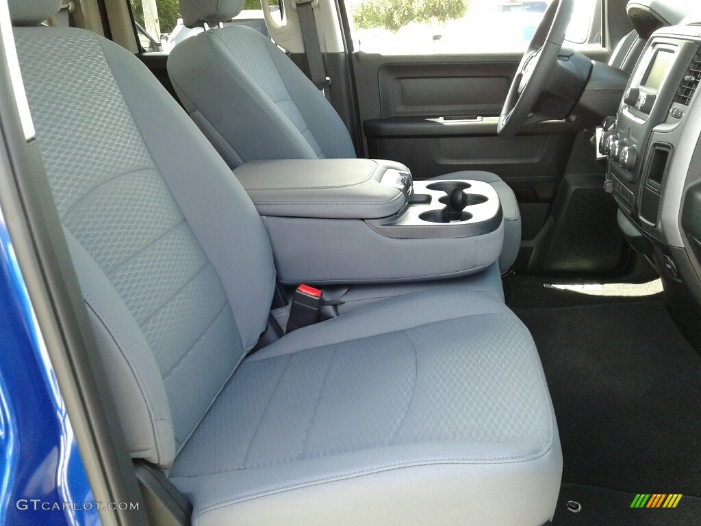 2018 1500 Express Quad Cab - Blue Streak Pearl / Black/Diesel Gray photo #12