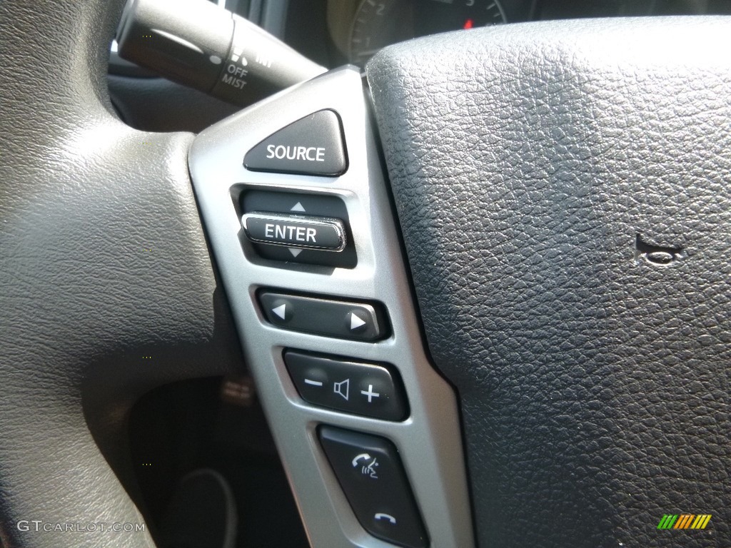 2018 Nissan TITAN XD S King Cab 4x4 Controls Photo #128311039