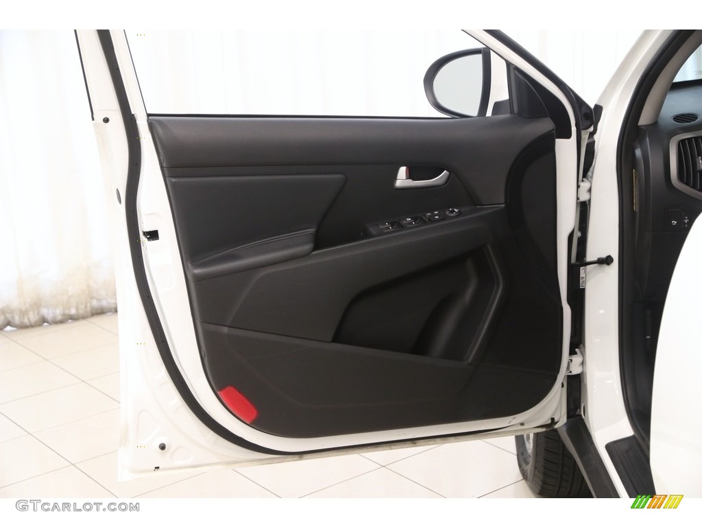 2014 Sportage LX - Clear White / Black photo #4