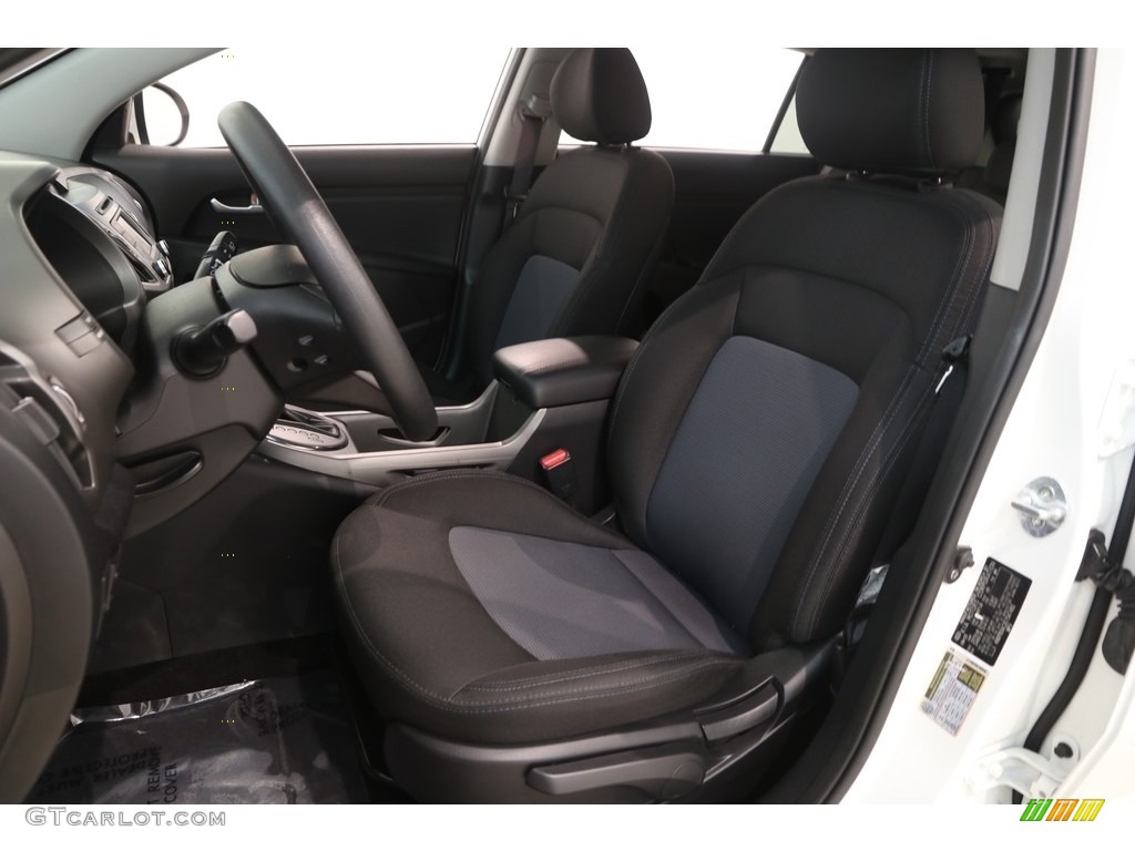 2014 Sportage LX - Clear White / Black photo #6