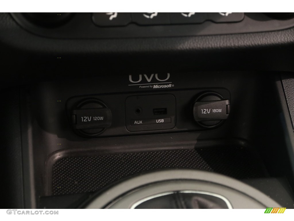 2014 Sportage LX - Clear White / Black photo #13