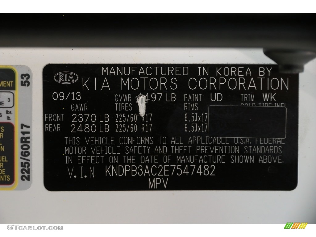 2014 Sportage LX - Clear White / Black photo #21