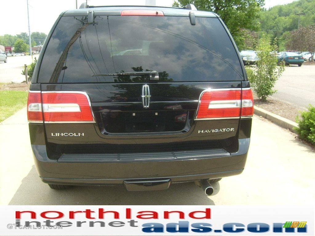 2007 Navigator Luxury 4x4 - Black / Charcoal photo #3