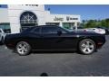 Pitch Black - Challenger SXT Photo No. 11