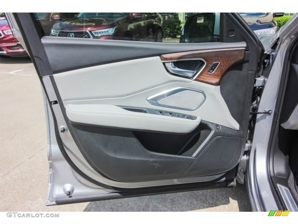 2019 Acura RDX Advance Graystone Door Panel Photo #128324371