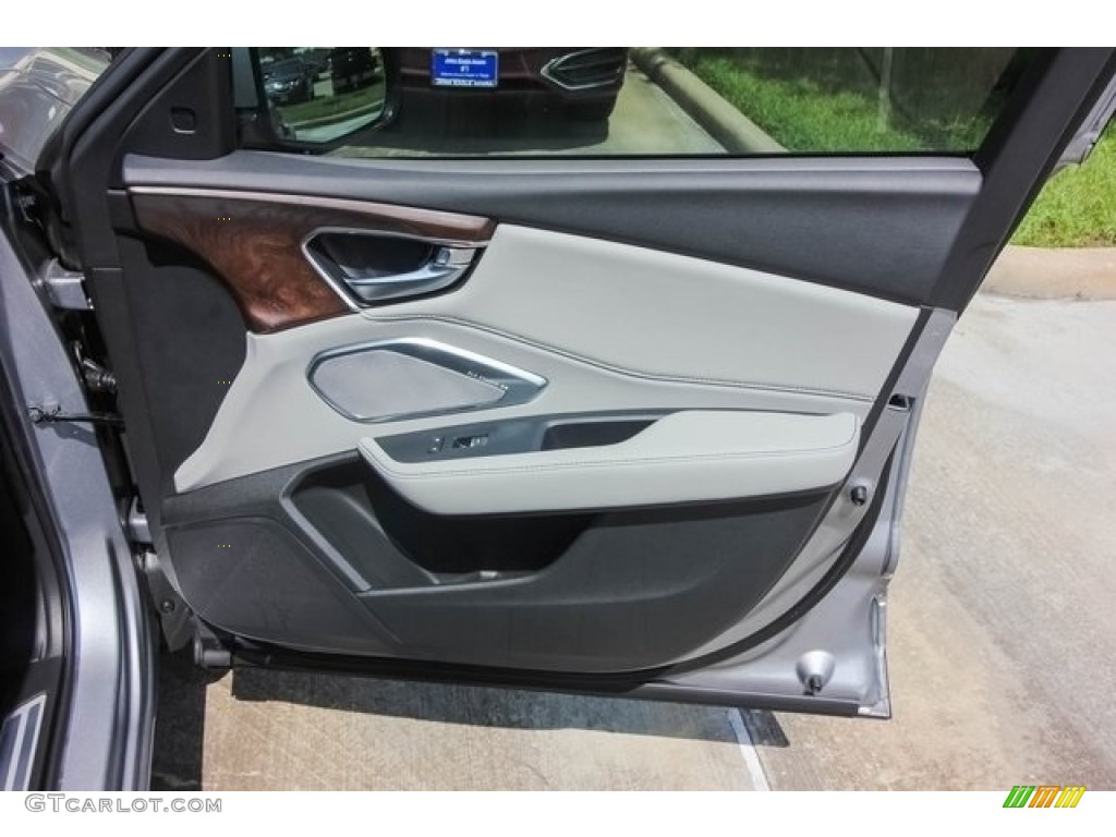 2019 Acura RDX Advance Graystone Door Panel Photo #128324479