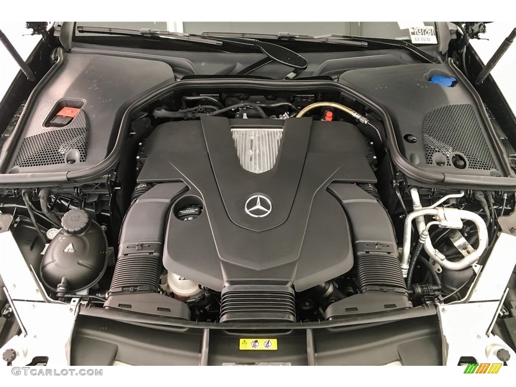 2018 E 400 Convertible - Black / Saddle Brown/Black photo #8