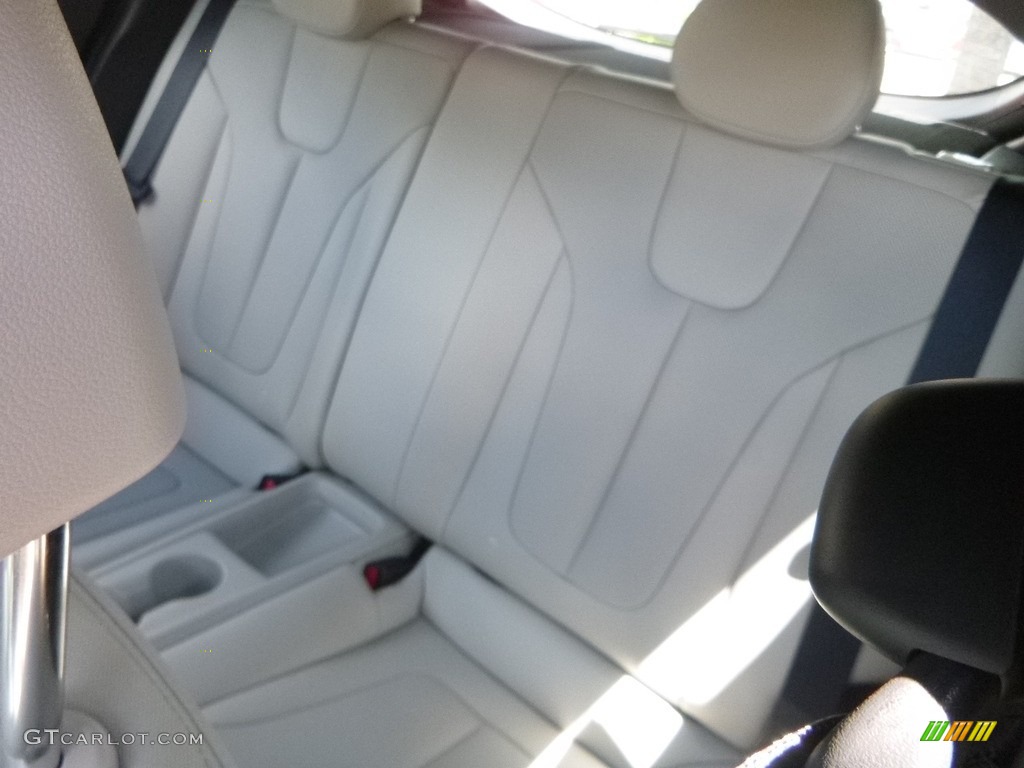 2019 Hyundai Veloster Turbo Ultimate Rear Seat Photos