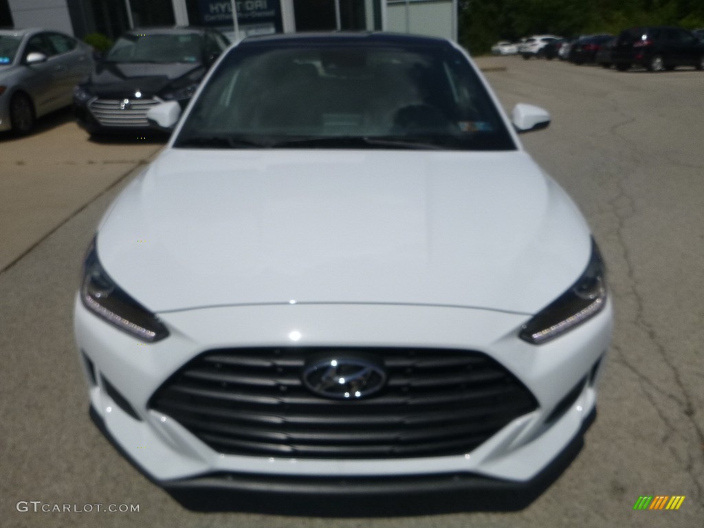 2019 Veloster 2.0 Premium - Chalk White / Black photo #4