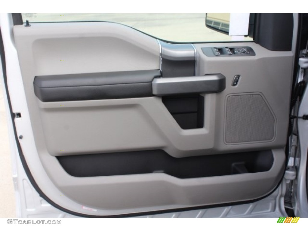 2018 F150 XLT SuperCrew 4x4 - Ingot Silver / Earth Gray photo #13