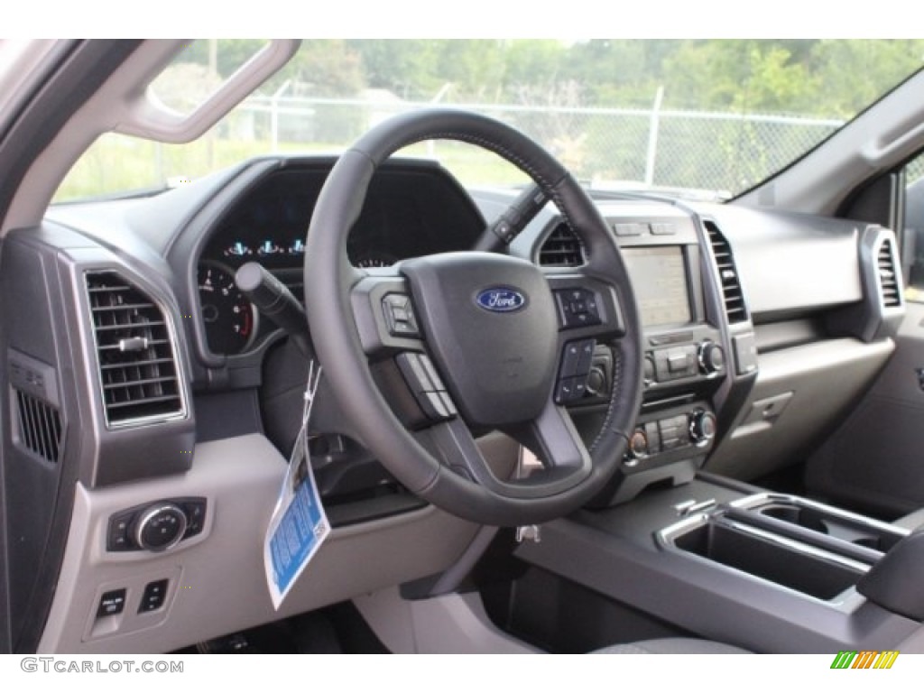 2018 F150 XLT SuperCrew 4x4 - Ingot Silver / Earth Gray photo #14