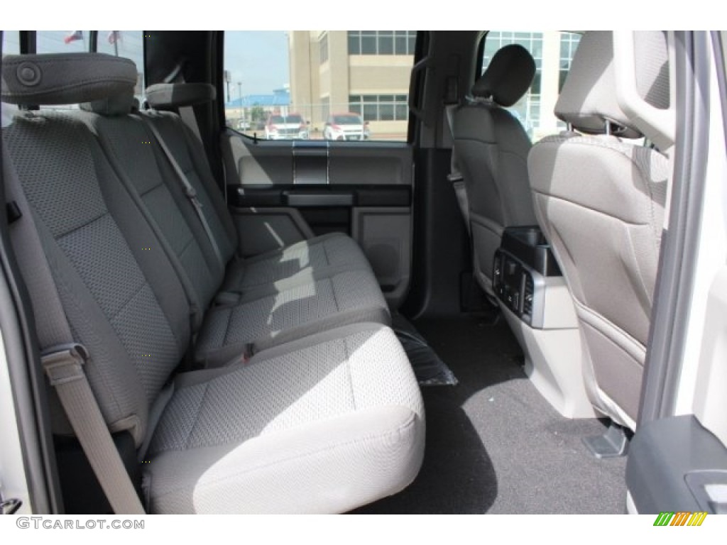 2018 F150 XLT SuperCrew 4x4 - Ingot Silver / Earth Gray photo #29