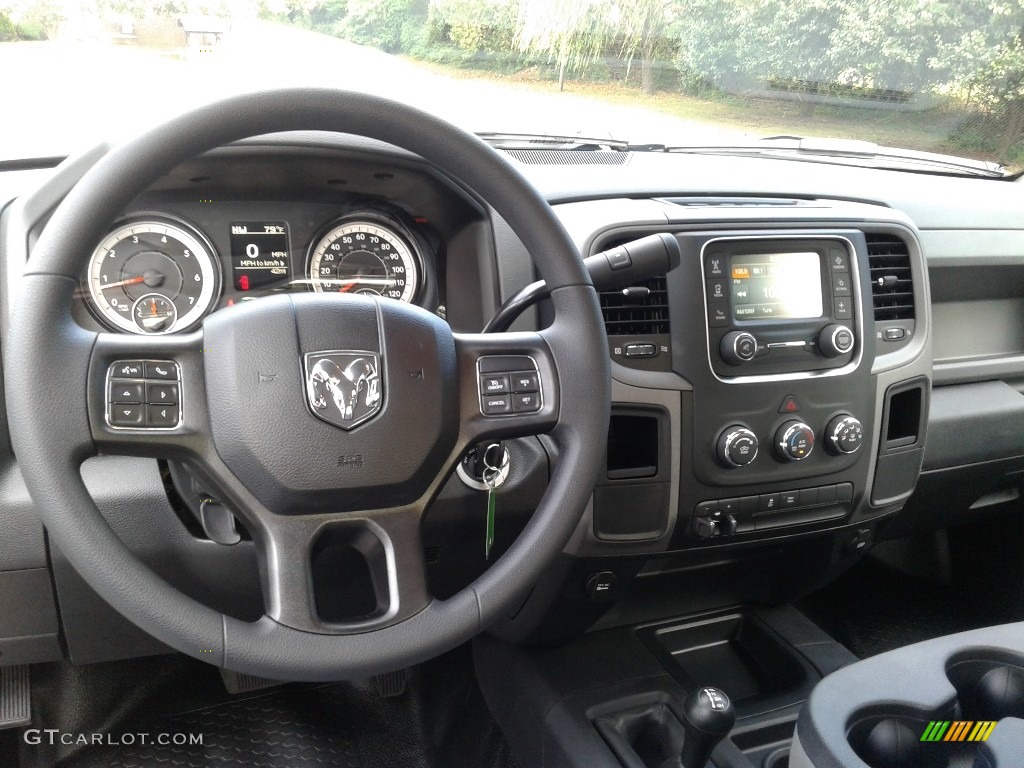 2018 Ram 2500 Tradesman Regular Cab 4x4 Black/Diesel Gray Dashboard Photo #128338846