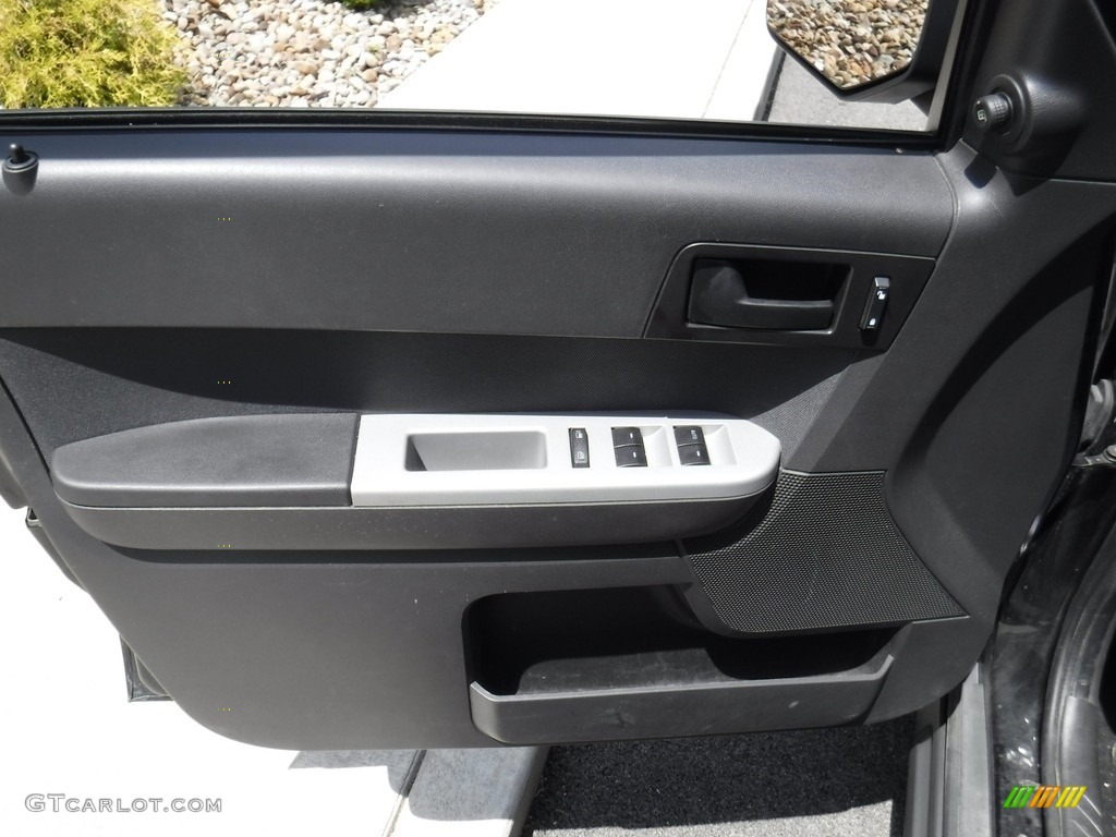 2012 Escape XLT 4WD - Ebony Black / Charcoal Black photo #13