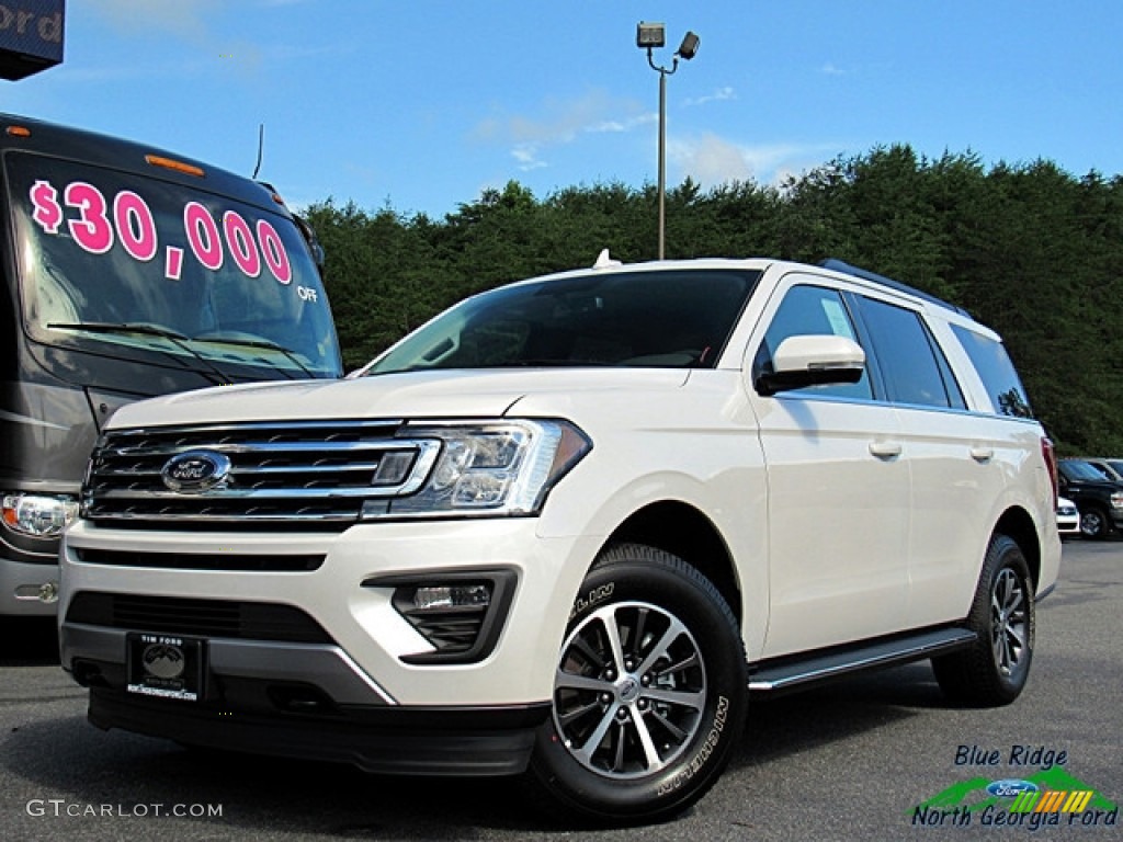 2018 Expedition XLT 4x4 - White Platinum / Medium Stone photo #1