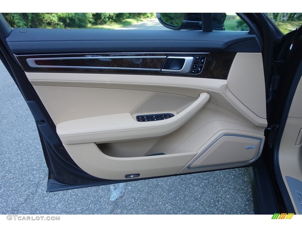 2018 Porsche Panamera 4 Black/Luxor Beige Door Panel Photo #128344752