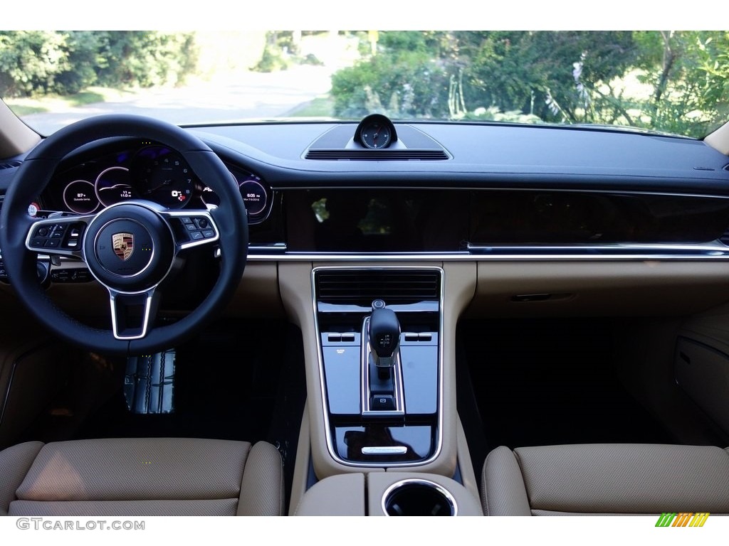 2018 Porsche Panamera 4 Black/Luxor Beige Dashboard Photo #128344833