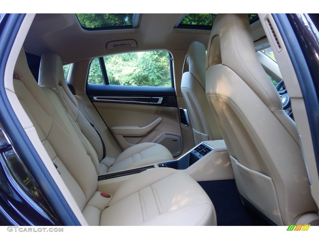 Black/Luxor Beige Interior 2018 Porsche Panamera 4 Photo #128344968