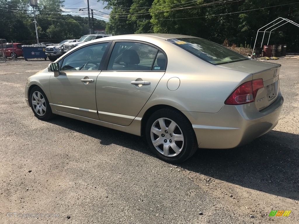 2007 Civic LX Sedan - Borrego Beige Metallic / Ivory photo #4