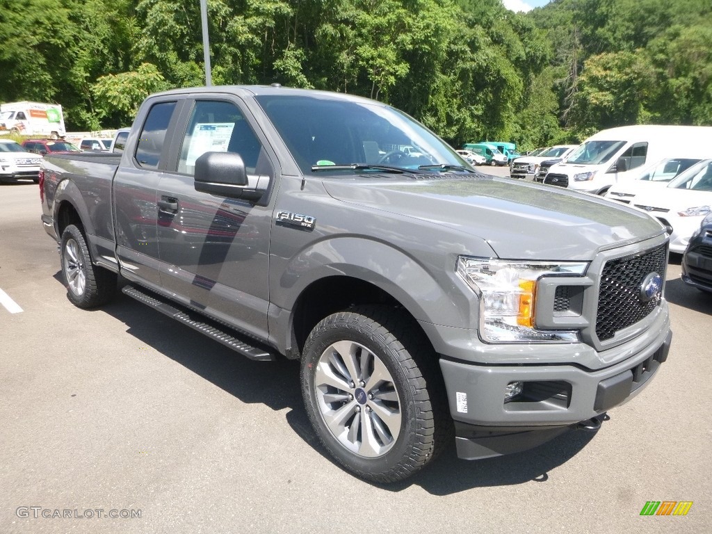 2018 F150 XL SuperCab 4x4 - Lead Foot / Earth Gray photo #2