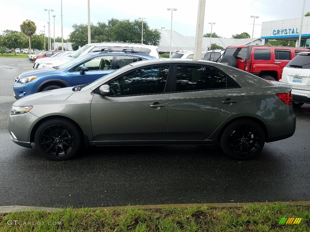 2010 Forte SX - Titanium / Black Sport photo #2