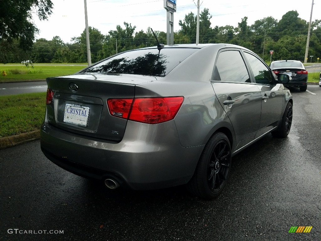 2010 Forte SX - Titanium / Black Sport photo #5