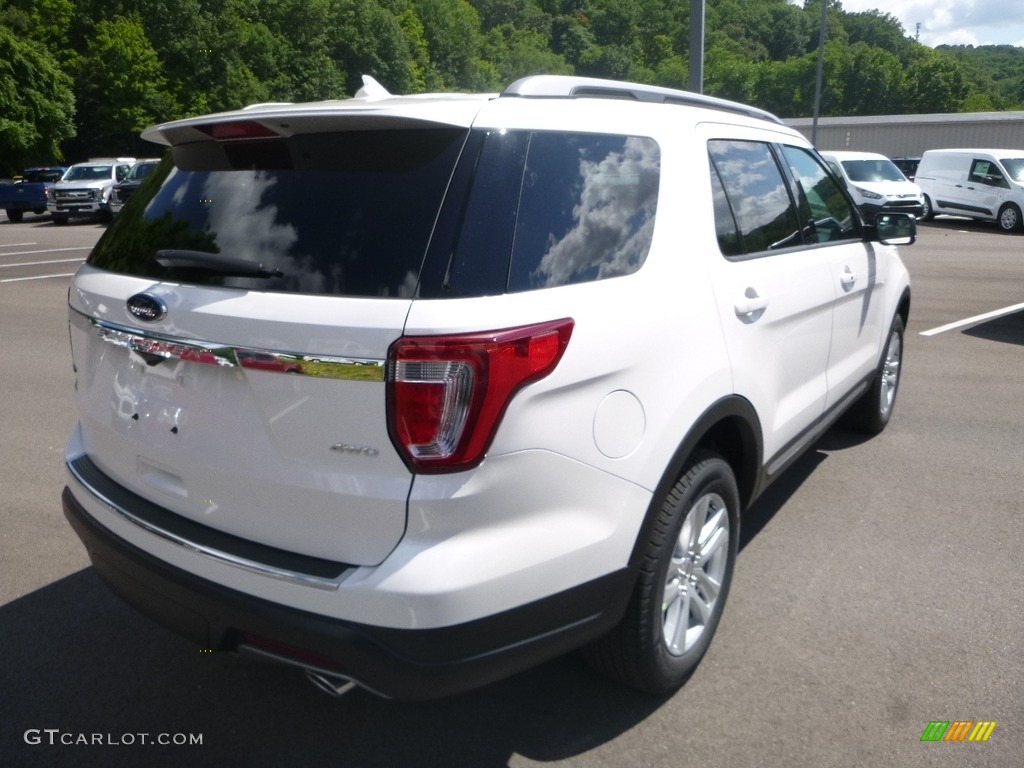 2018 Explorer XLT 4WD - White Platinum / Medium Stone photo #2
