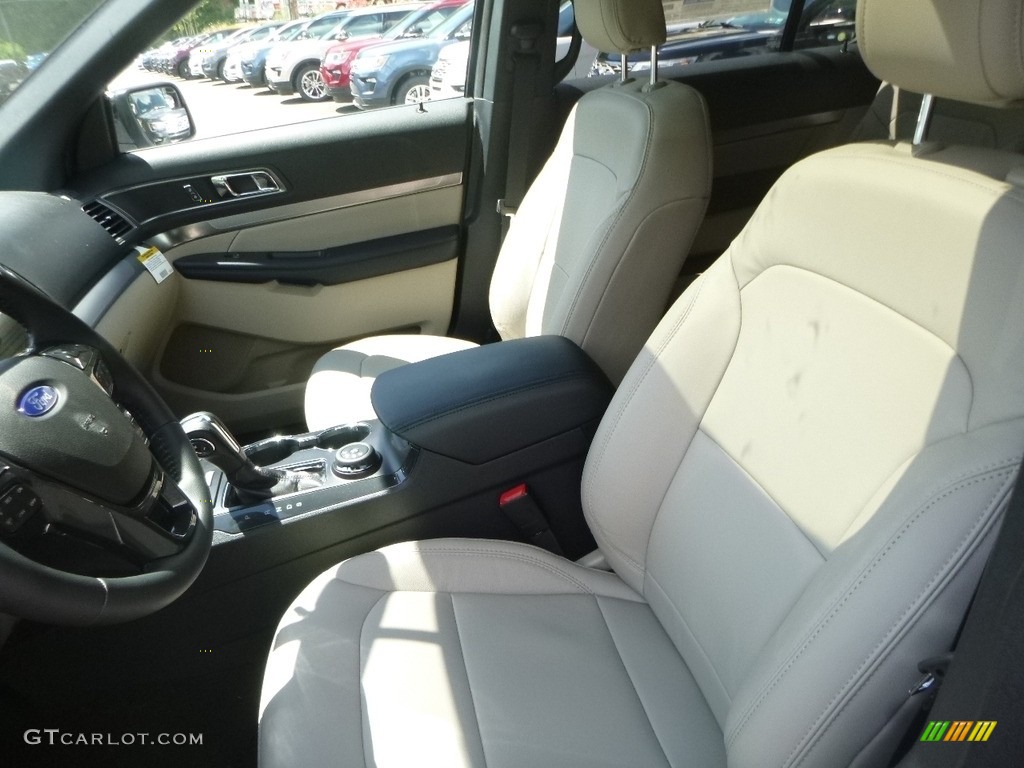 2018 Explorer XLT 4WD - White Platinum / Medium Stone photo #11
