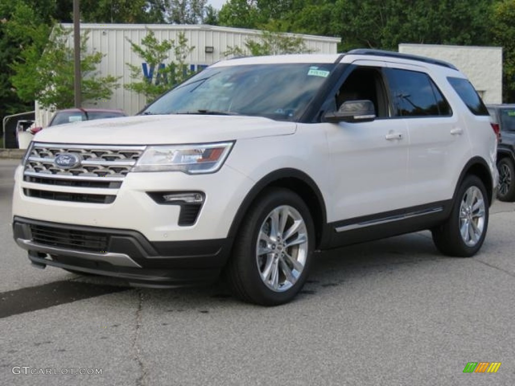2018 Explorer XLT - White Platinum / Ebony Black photo #3