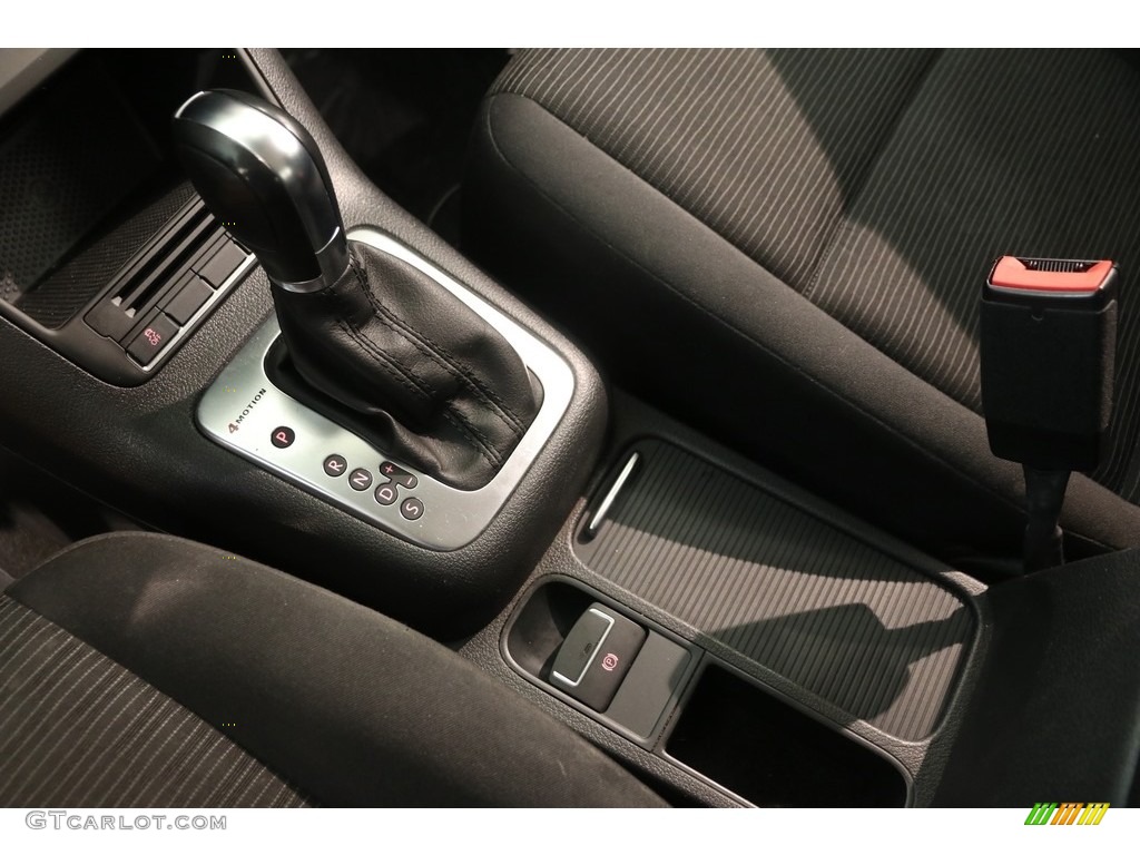 2012 Tiguan SE 4Motion - Deep Black Metallic / Black photo #9