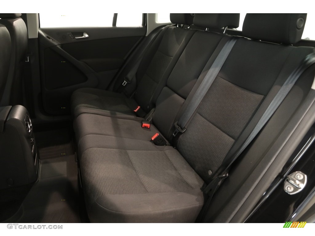 2012 Tiguan SE 4Motion - Deep Black Metallic / Black photo #13